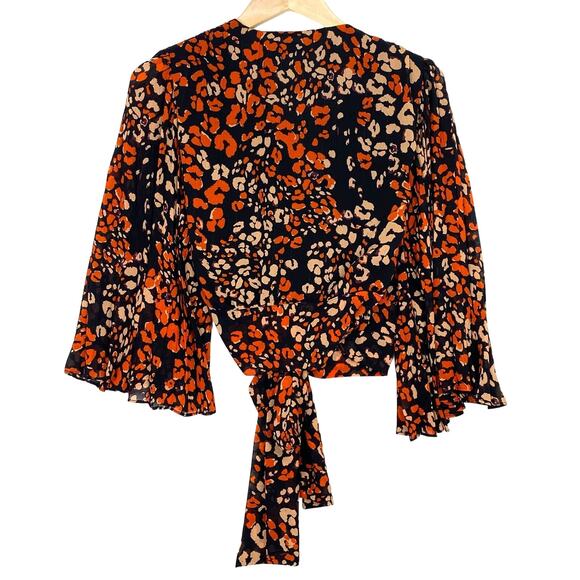 Revolve ASTR Leopard Print Top Womens Sz S Pleated Sleeves Orange Sheer Animal - Picture 6 of 10